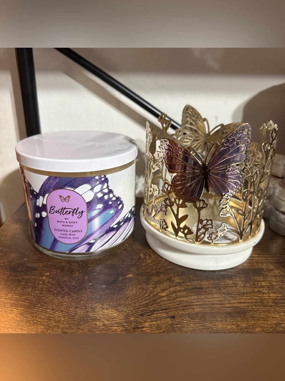 Bath & Body Works Butterfly Scented Candle W/ Matching Cover
